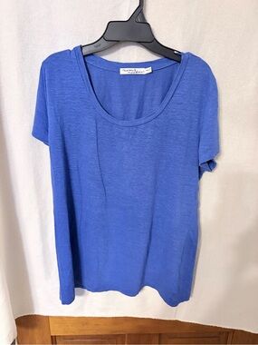 Moon and Meadow Royal Blue Scoop Neck Short Sleeve Linen Tee